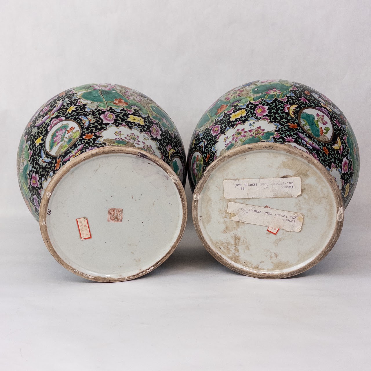 Chinese Export Porcelain Temple Jar Pair