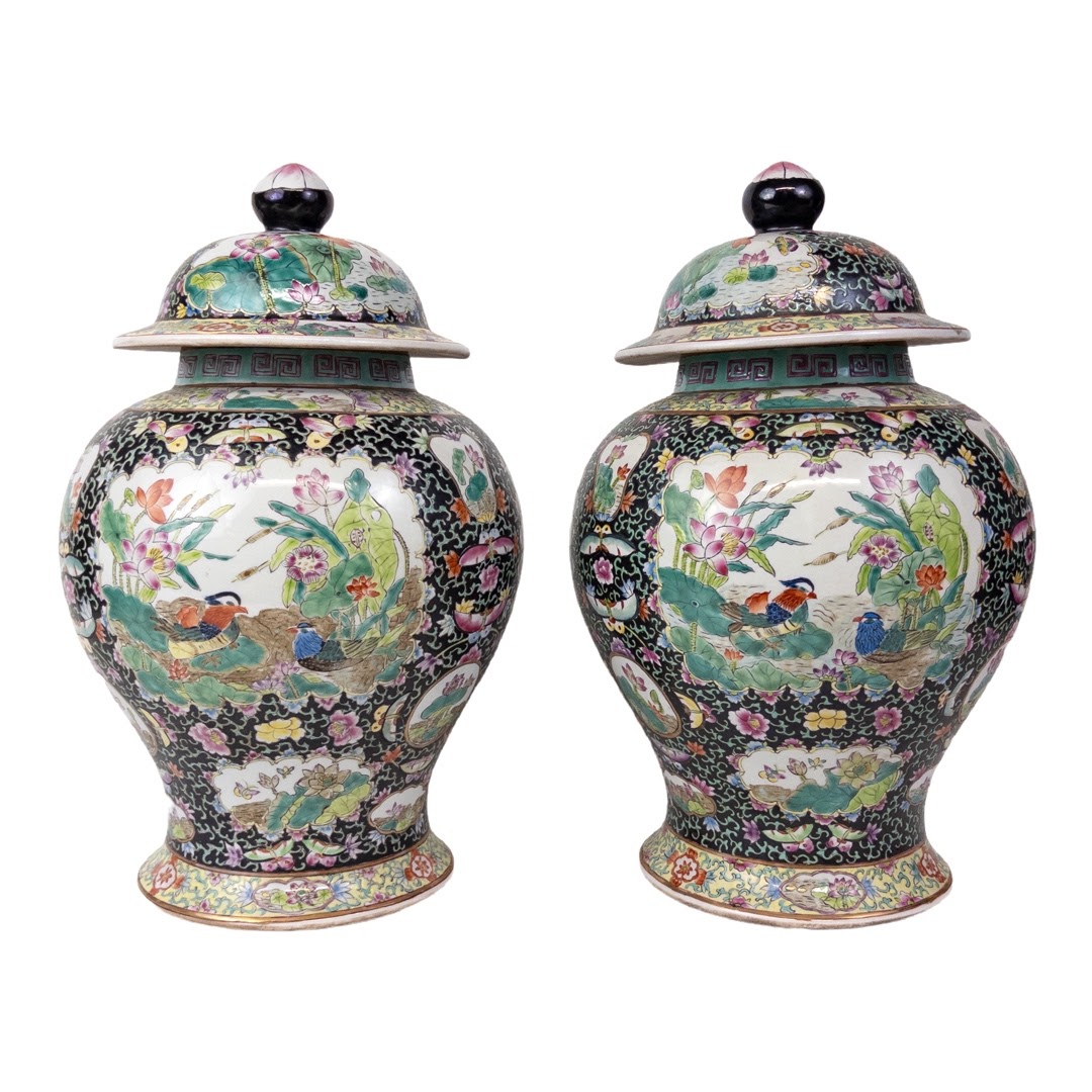 Chinese Export Porcelain Temple Jar Pair