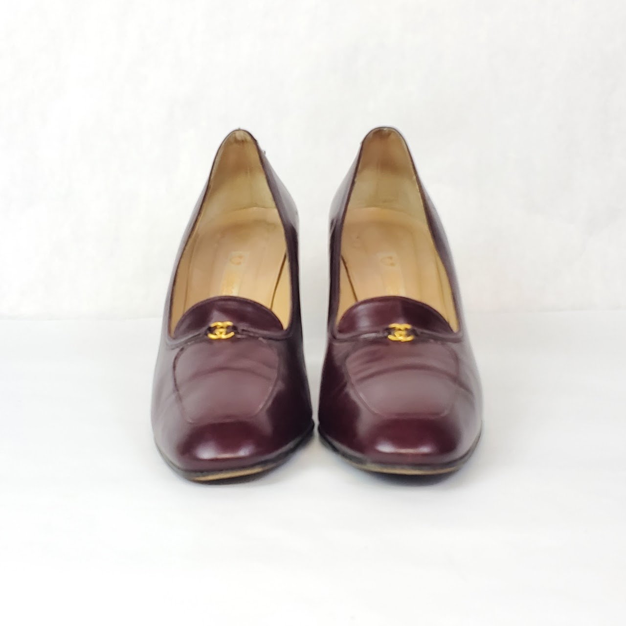 Gucci Vintage Leather Pumps