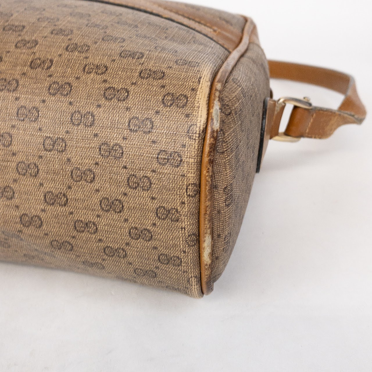 Gucci Vintage Accessory Collection Medium Crossbody Bag