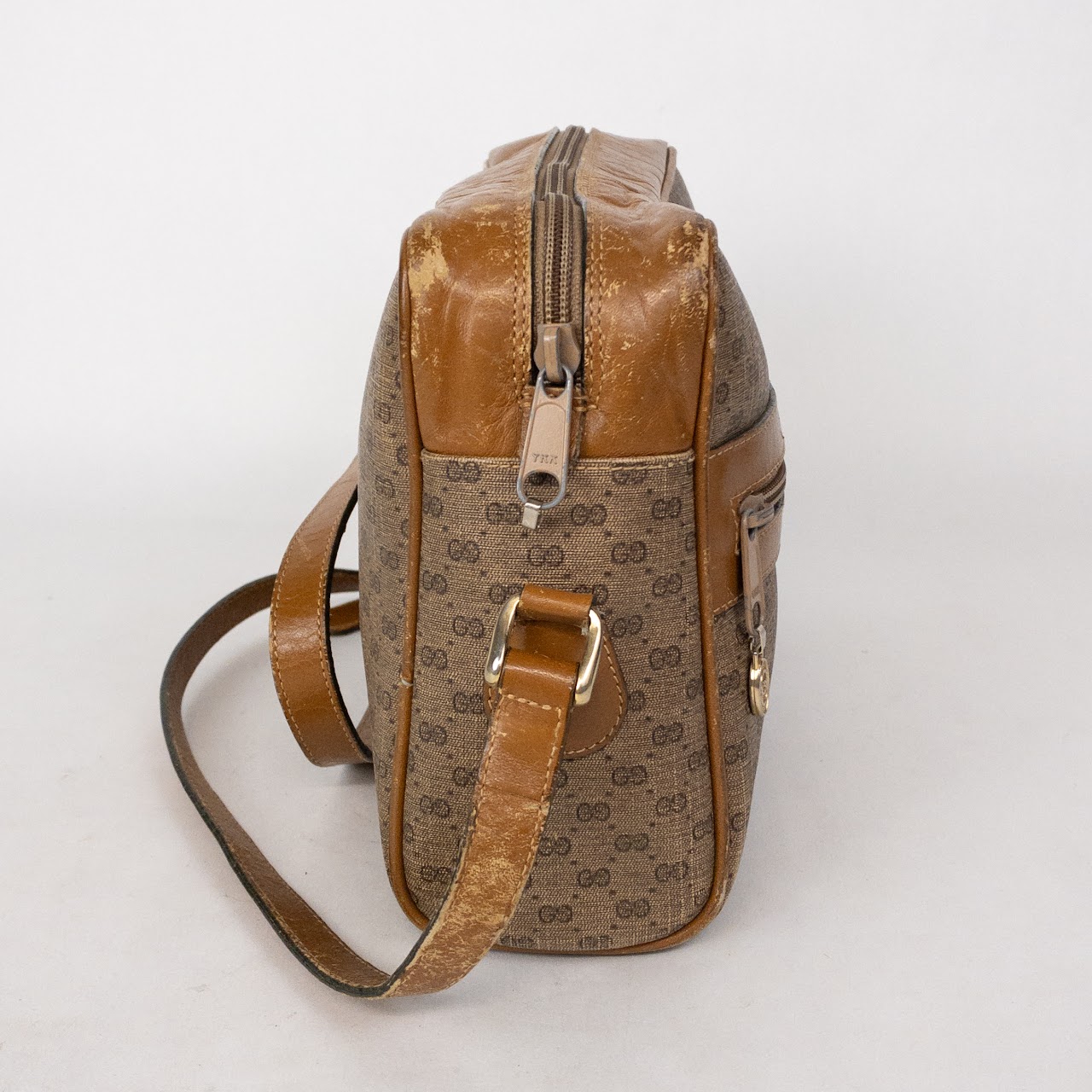 Gucci Vintage Accessory Collection Medium Crossbody Bag