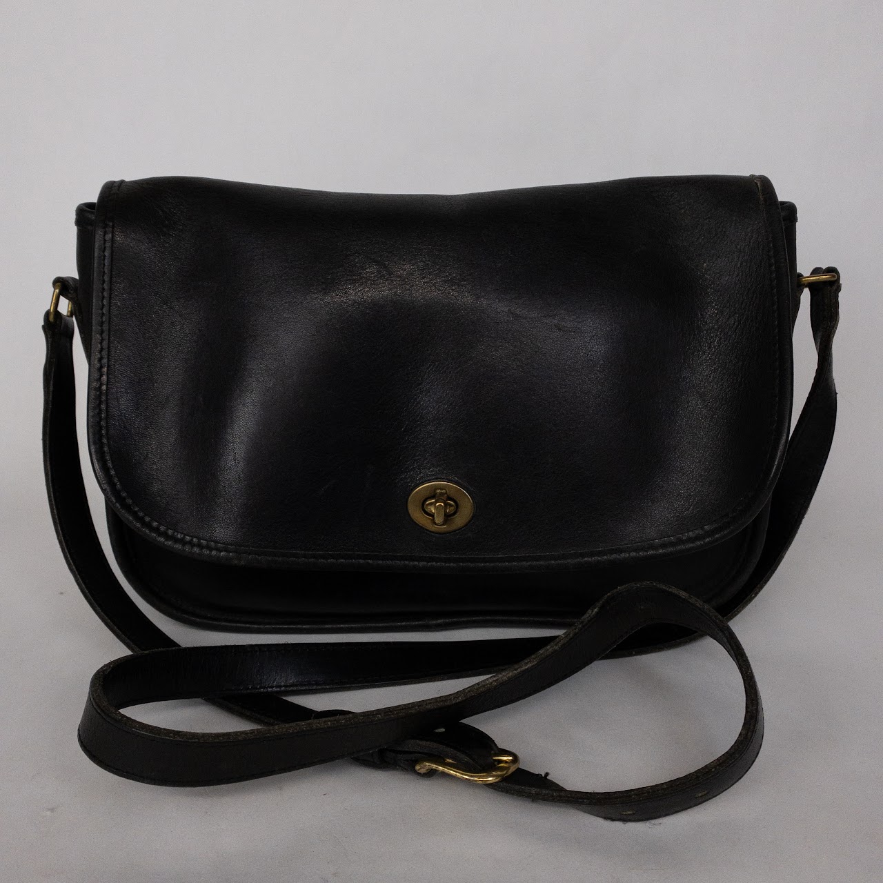 Coach Vintage Black City Bag