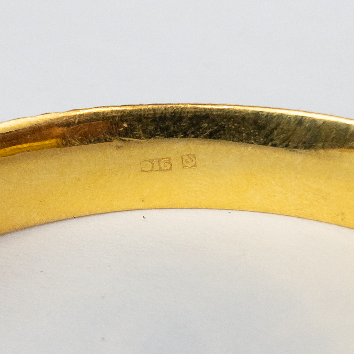 22K Gold Etched Bangle Bracelet