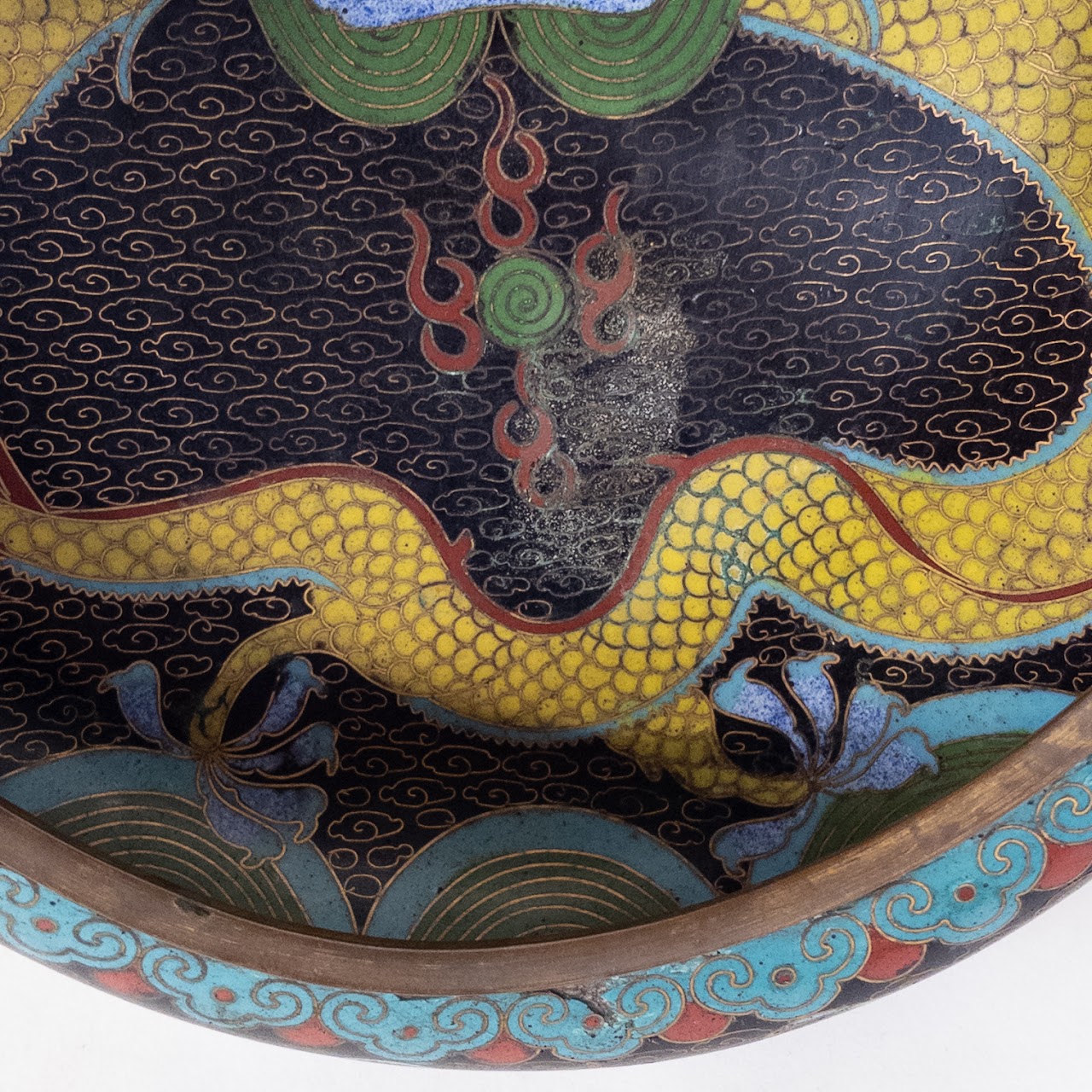 Chinese Cloisonne Vintage Dragon Bowl