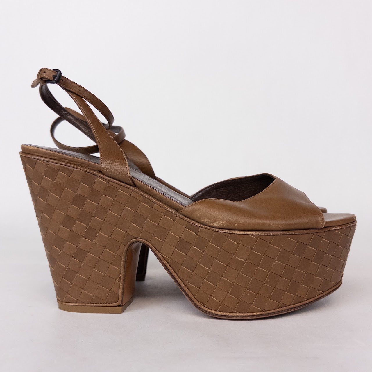 Bottega Veneta Intrecciato Slingback Platform Pumps