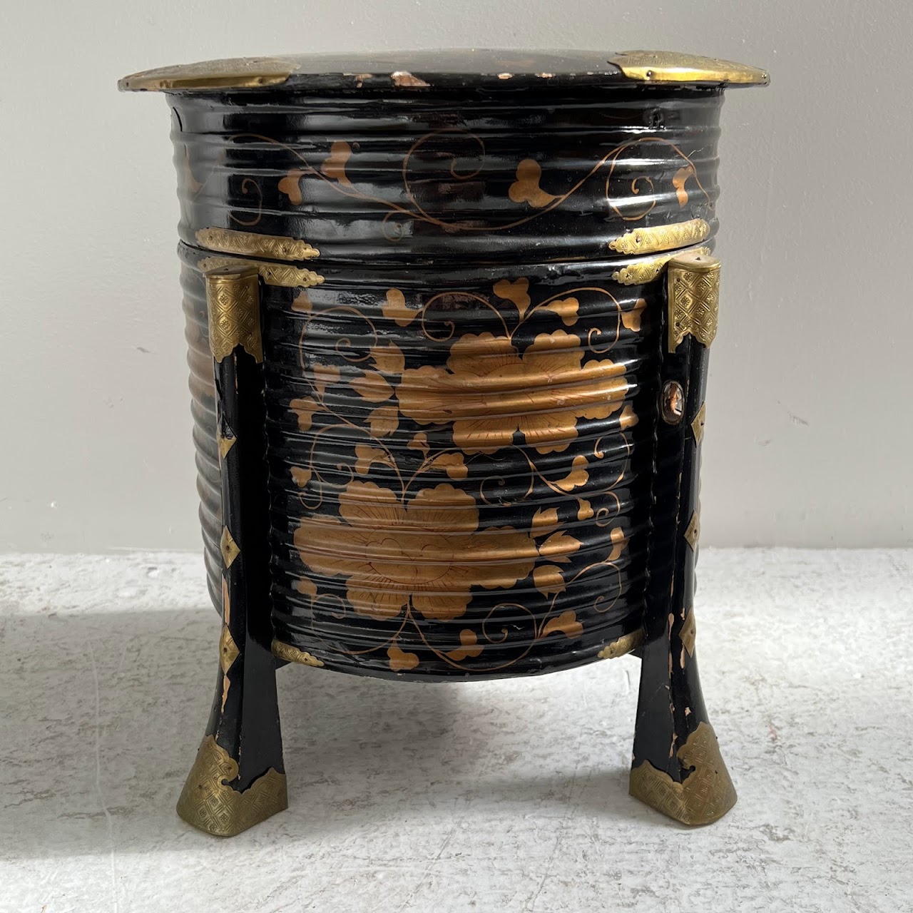 Antique Japanese Lacquered Hokkai Box