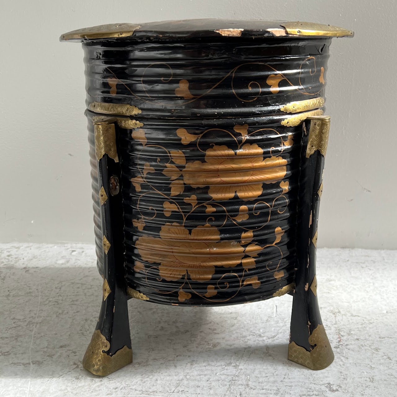 Antique Japanese Lacquered Hokkai Box