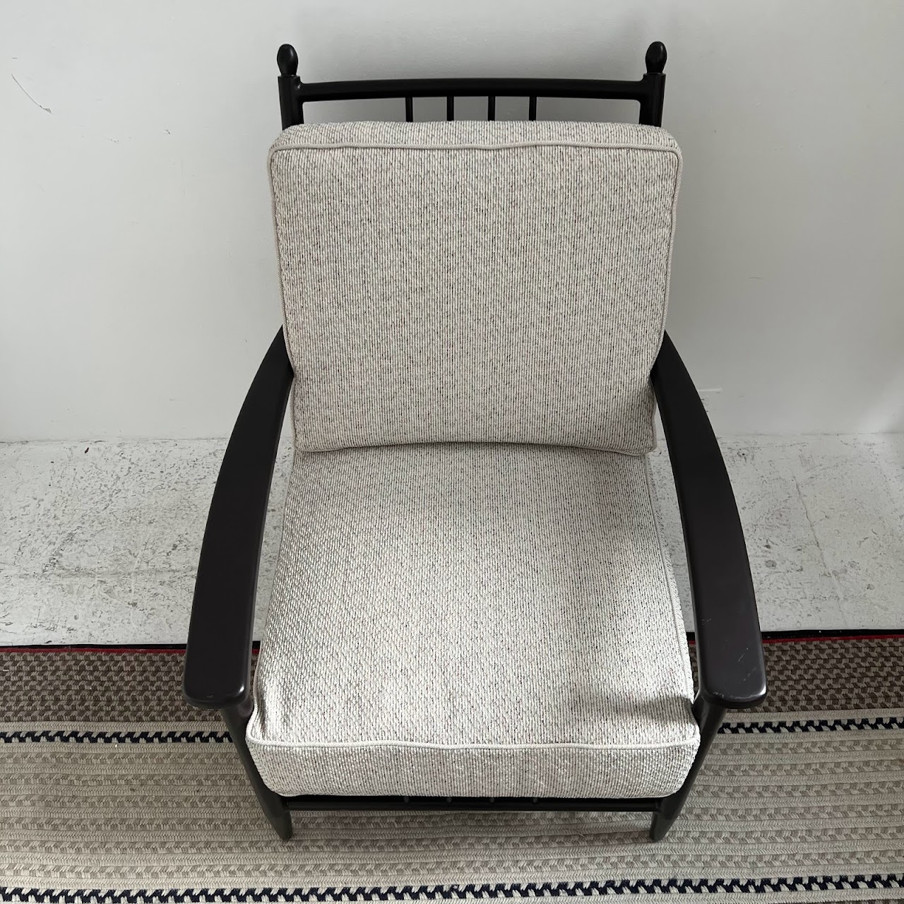 Lloyd Flanders Low Country Lounge Chair