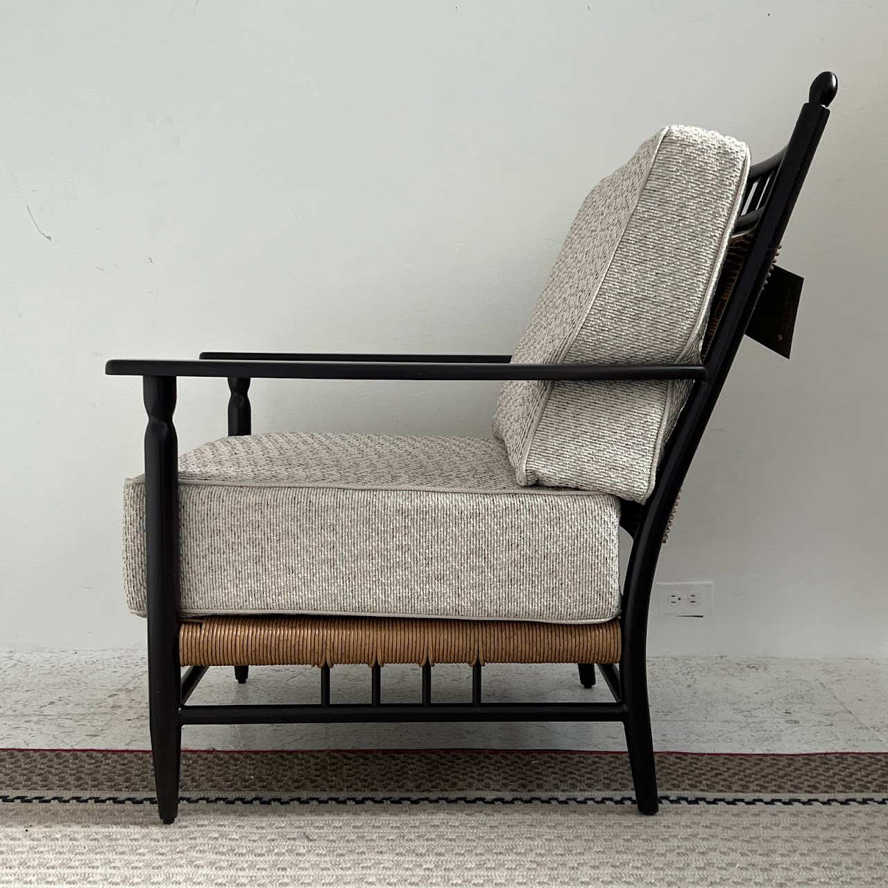 Lloyd Flanders Low Country Lounge Chair