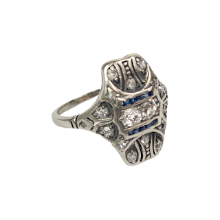 14K White Gold and Diamond Vintage Ring