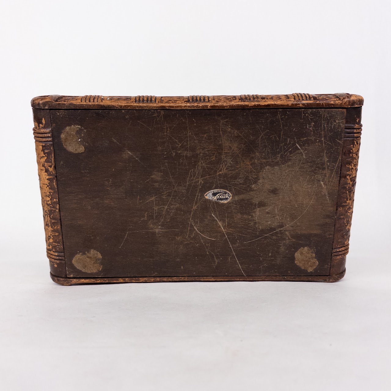 Syroco Wood Decorative Cigar Box