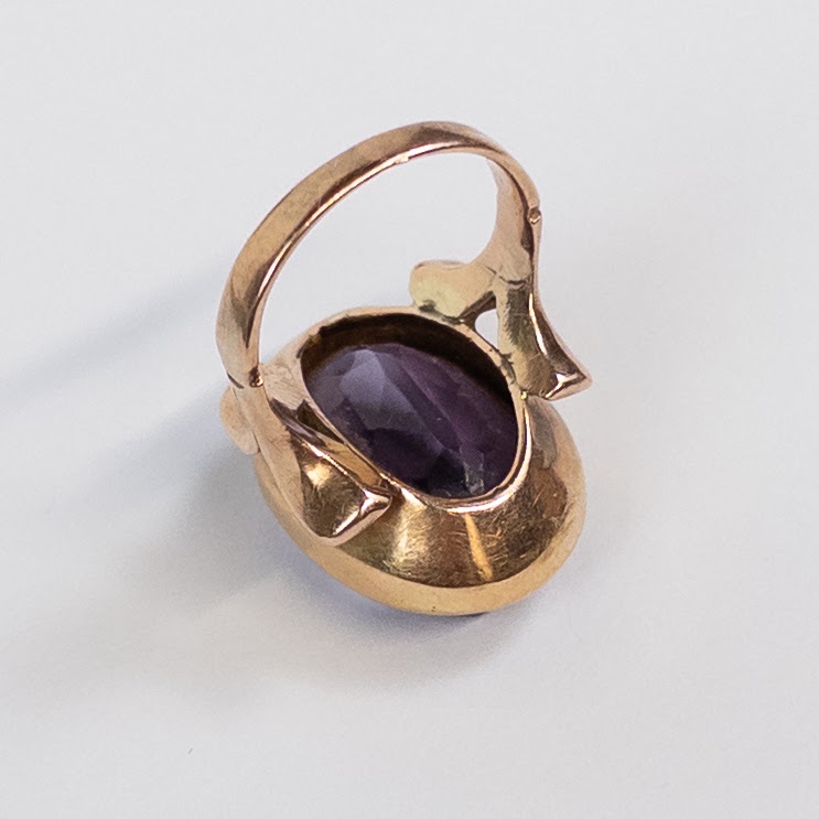 14K Gold and Amethyst Ring