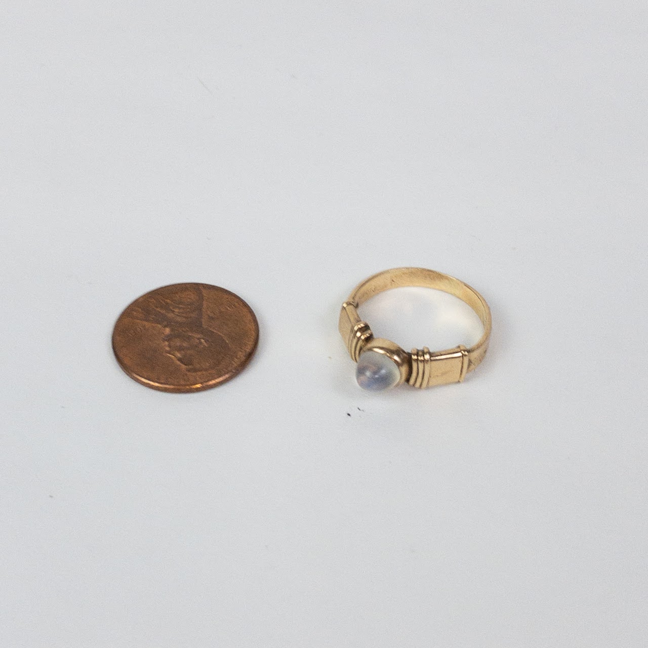 14K Gold and Moonstone Ring