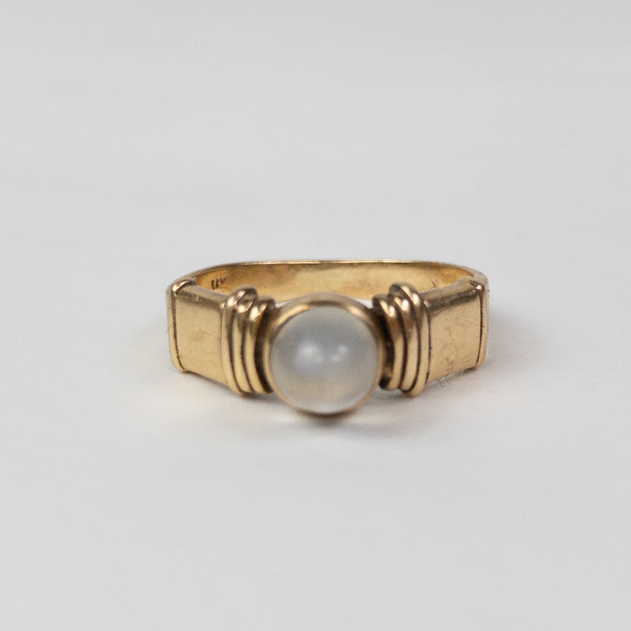 14K Gold and Moonstone Ring