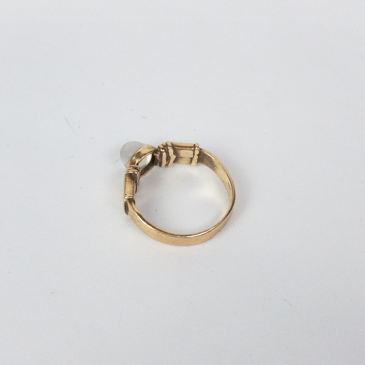 14K Gold and Moonstone Ring