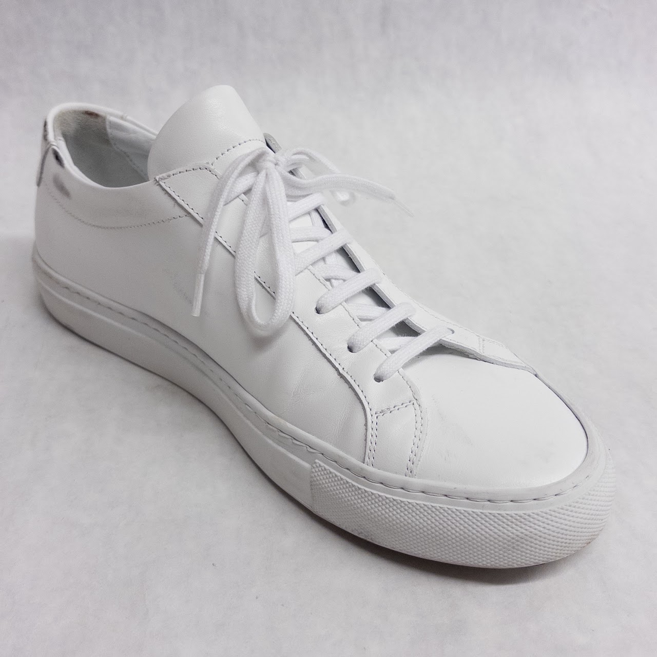 Common Projects Achilles 1528 Low-Top Sneakers