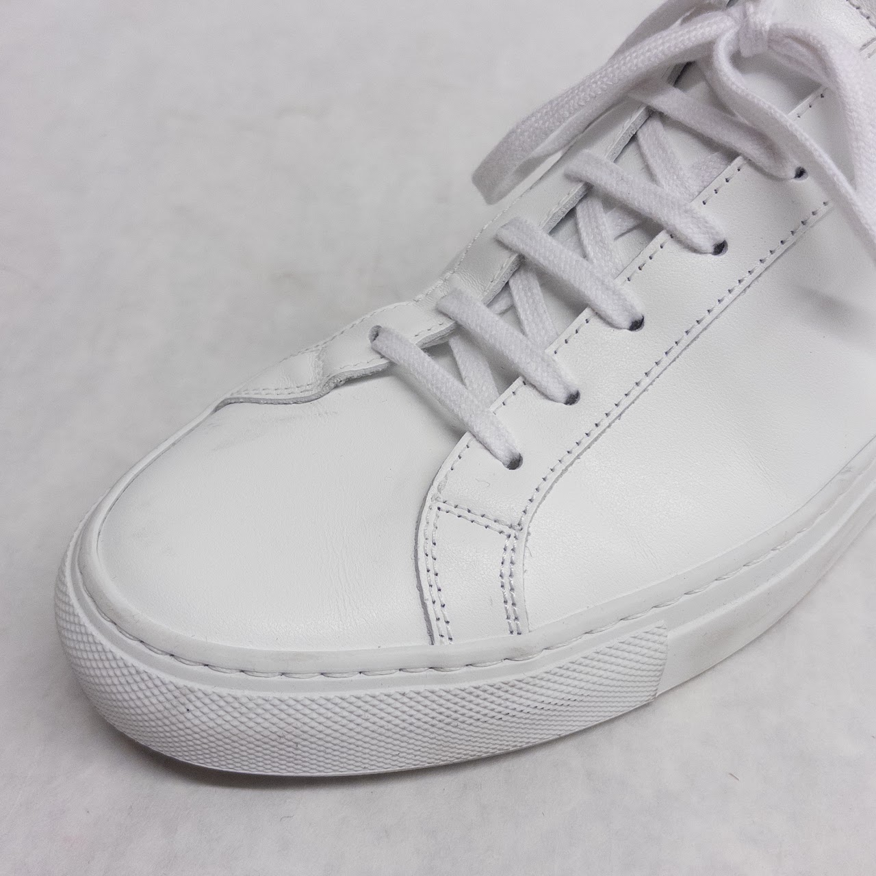 Common Projects Achilles 1528 Low-Top Sneakers