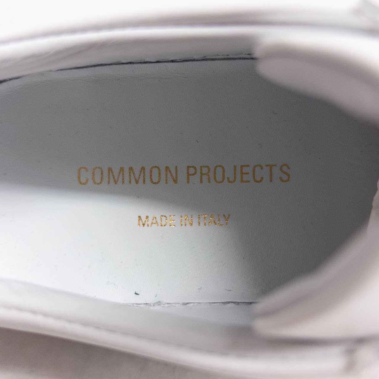 Common Projects Achilles 1528 Low-Top Sneakers