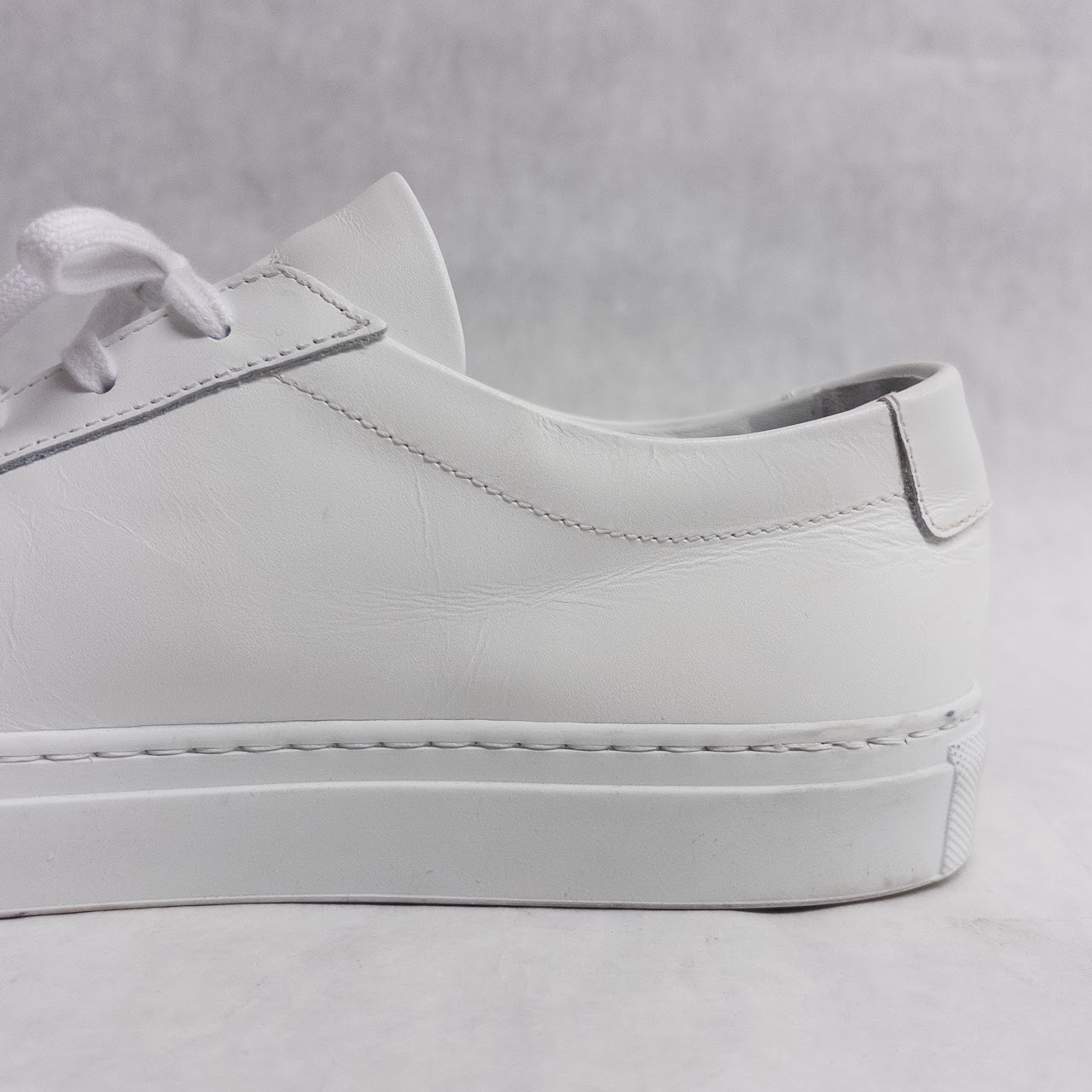 Common Projects Achilles 1528 Low-Top Sneakers