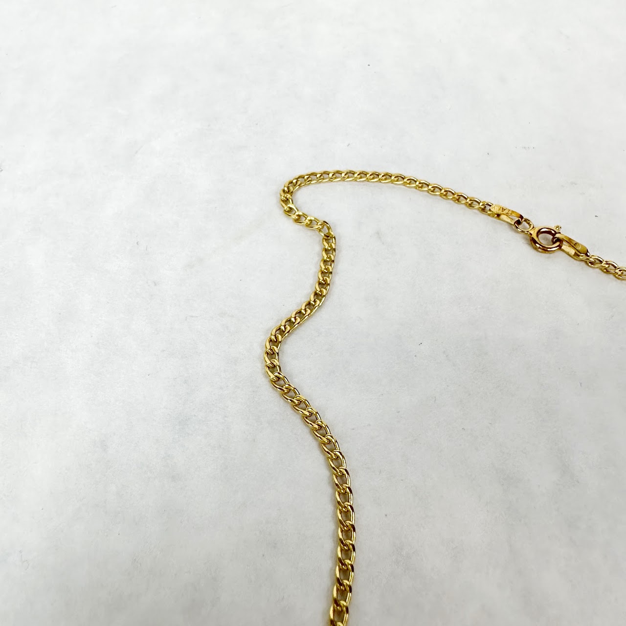 14K Gold Chain Link Necklace With Pendant