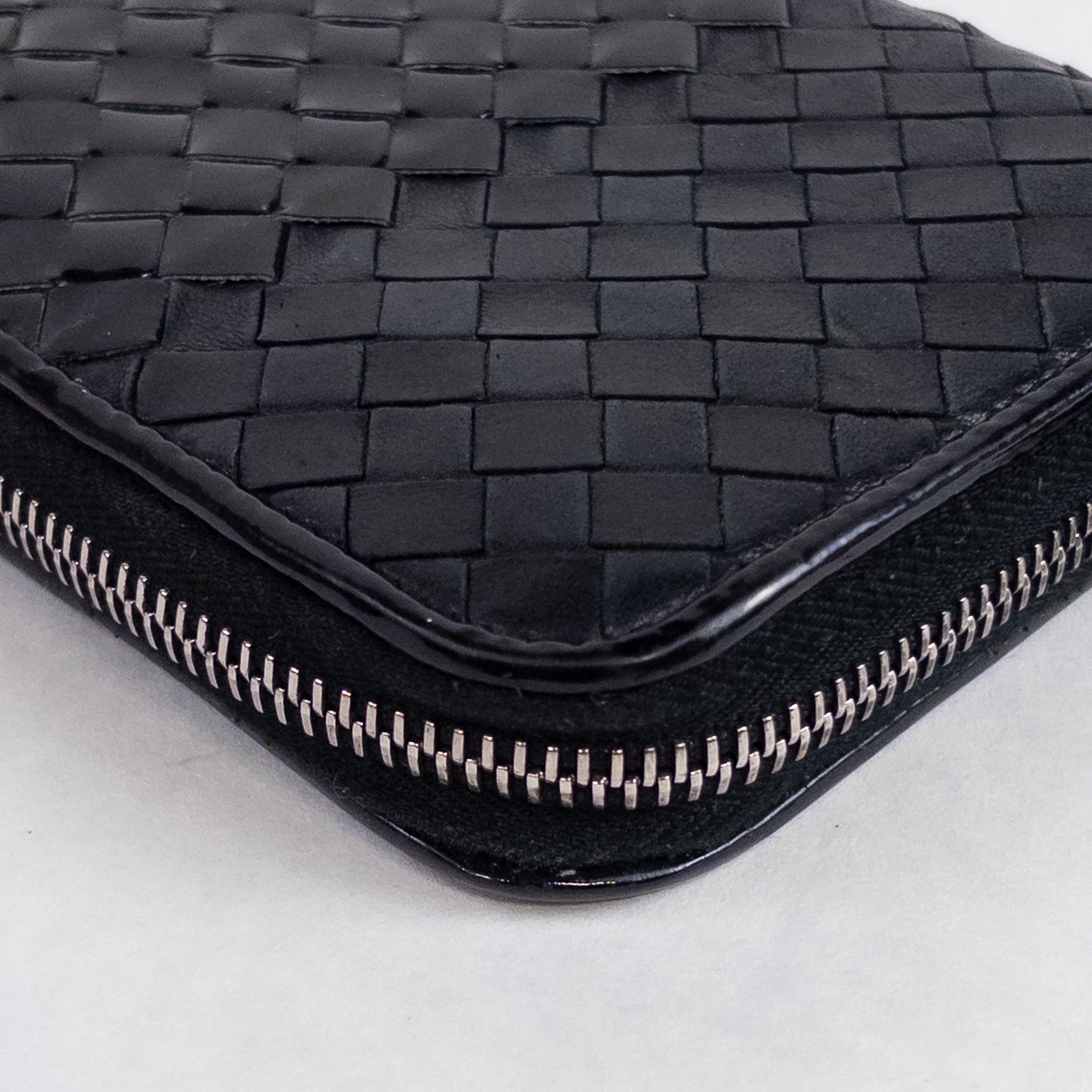 Bottega Veneta Intrecciato Continental Wallet