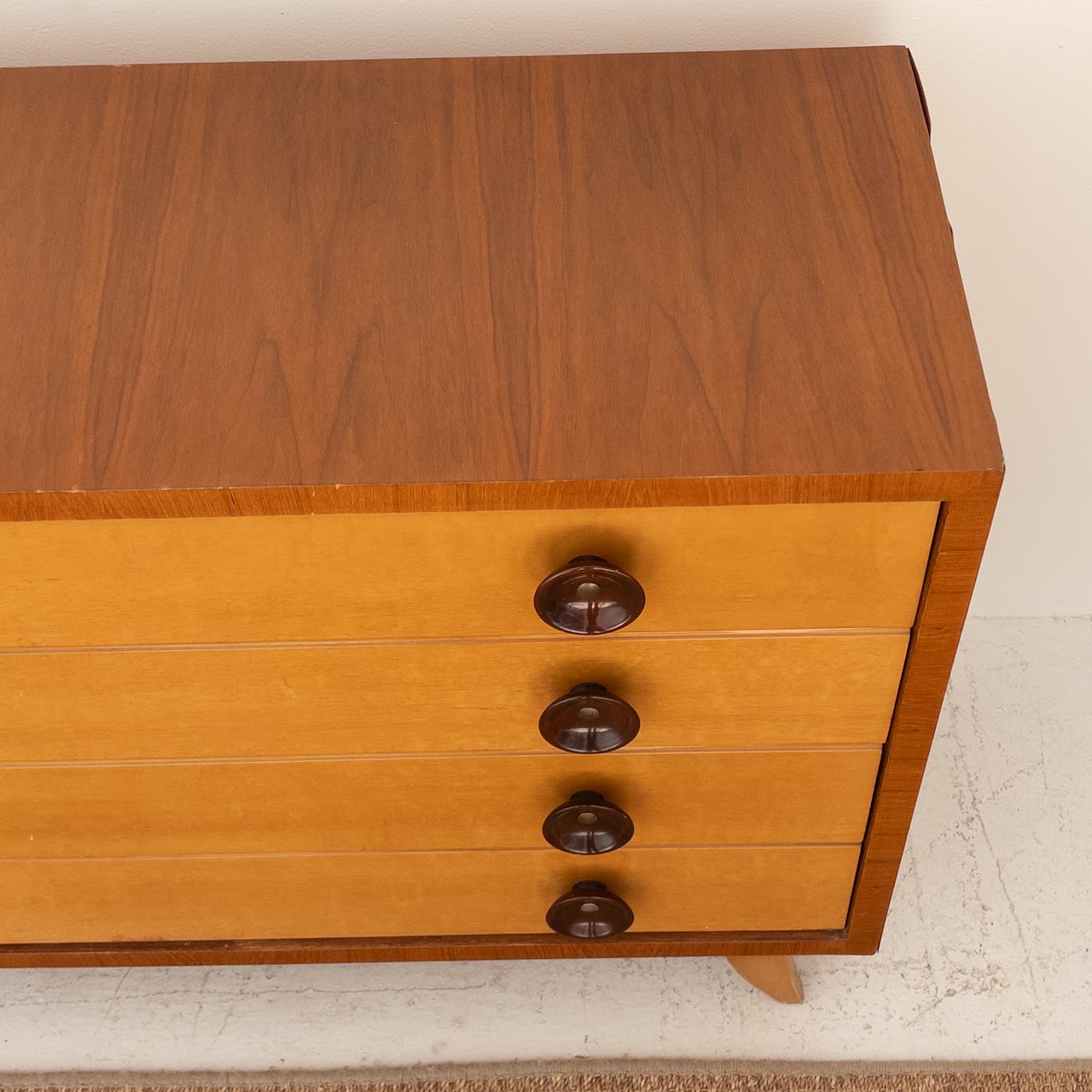 Mid-Century Modern Chest of Drawers, Gilbert Rohde for Herman Miller