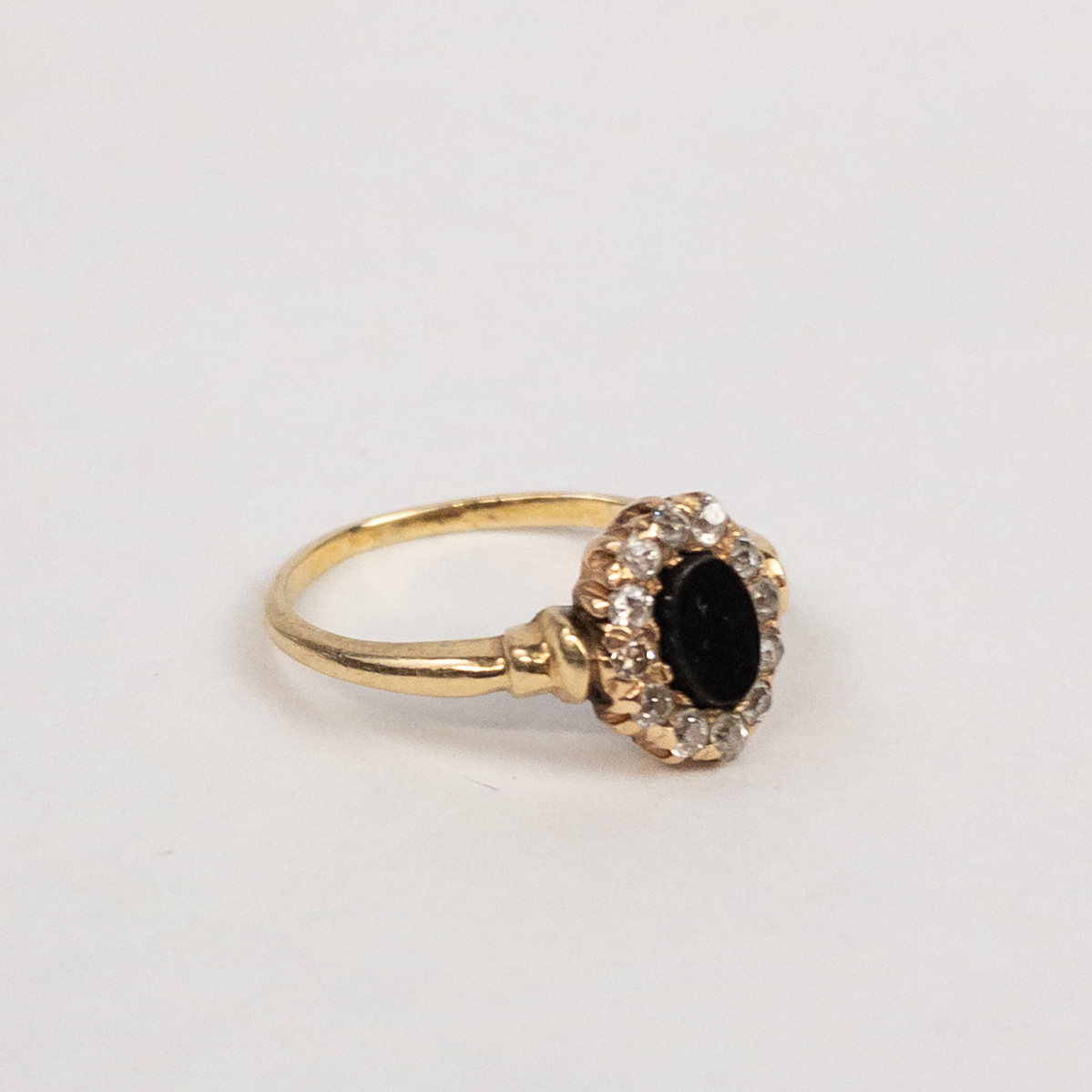 Vintage Deco 14K Gold  Onyx and Diamond Ring