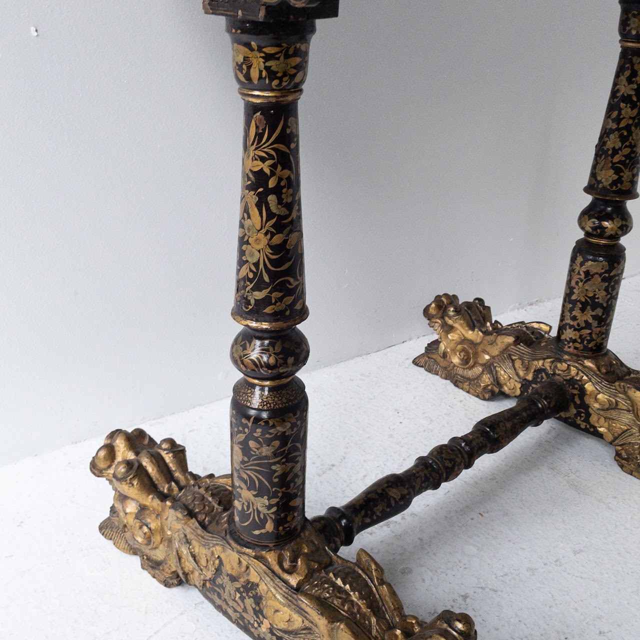 19th Century Chinoiserie Dragon Footed Chinese Export Sewing Table