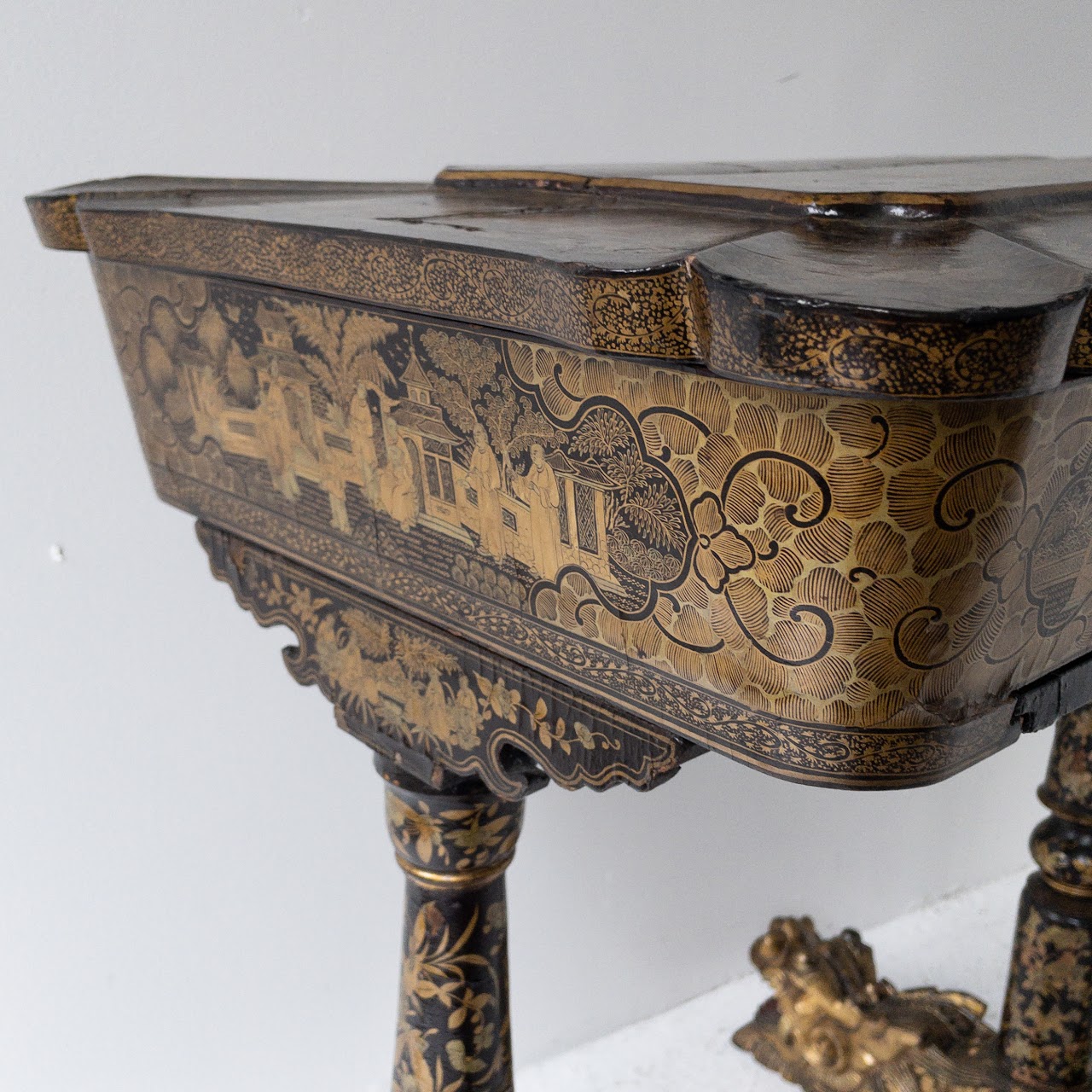 19th Century Chinoiserie Dragon Footed Chinese Export Sewing Table