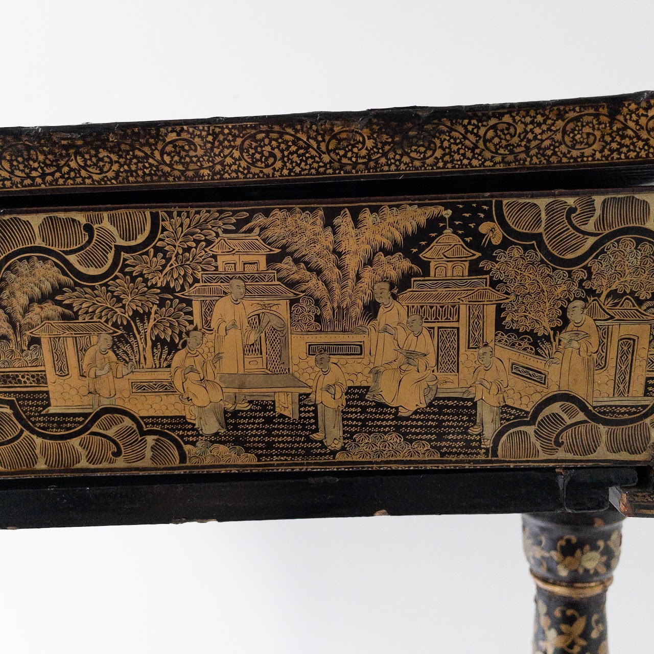 19th Century Chinoiserie Dragon Footed Chinese Export Sewing Table