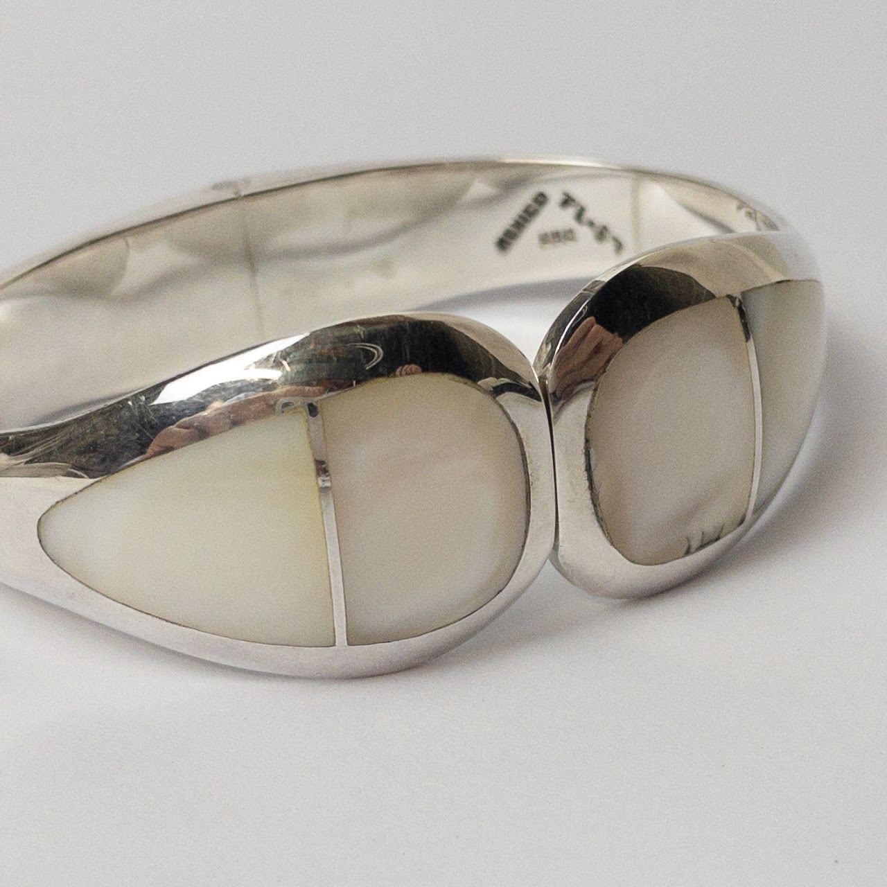 Sterling Silver & Mother of Pearl Bangle Bracelet