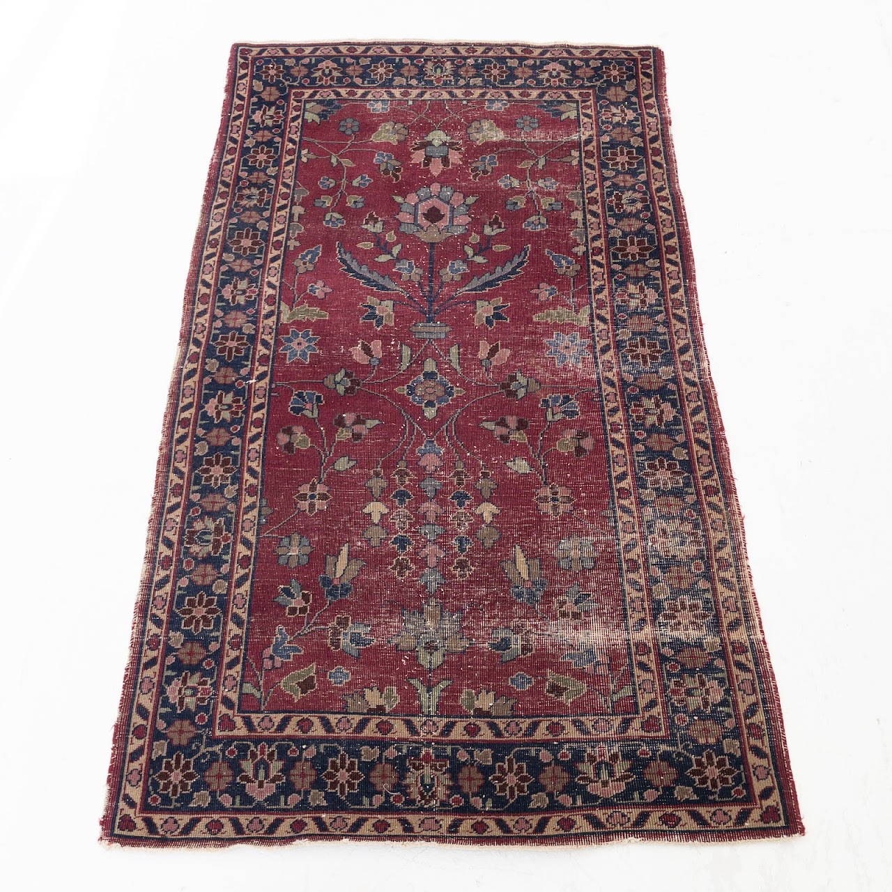 Floral Pattern Hand Knotted Rug