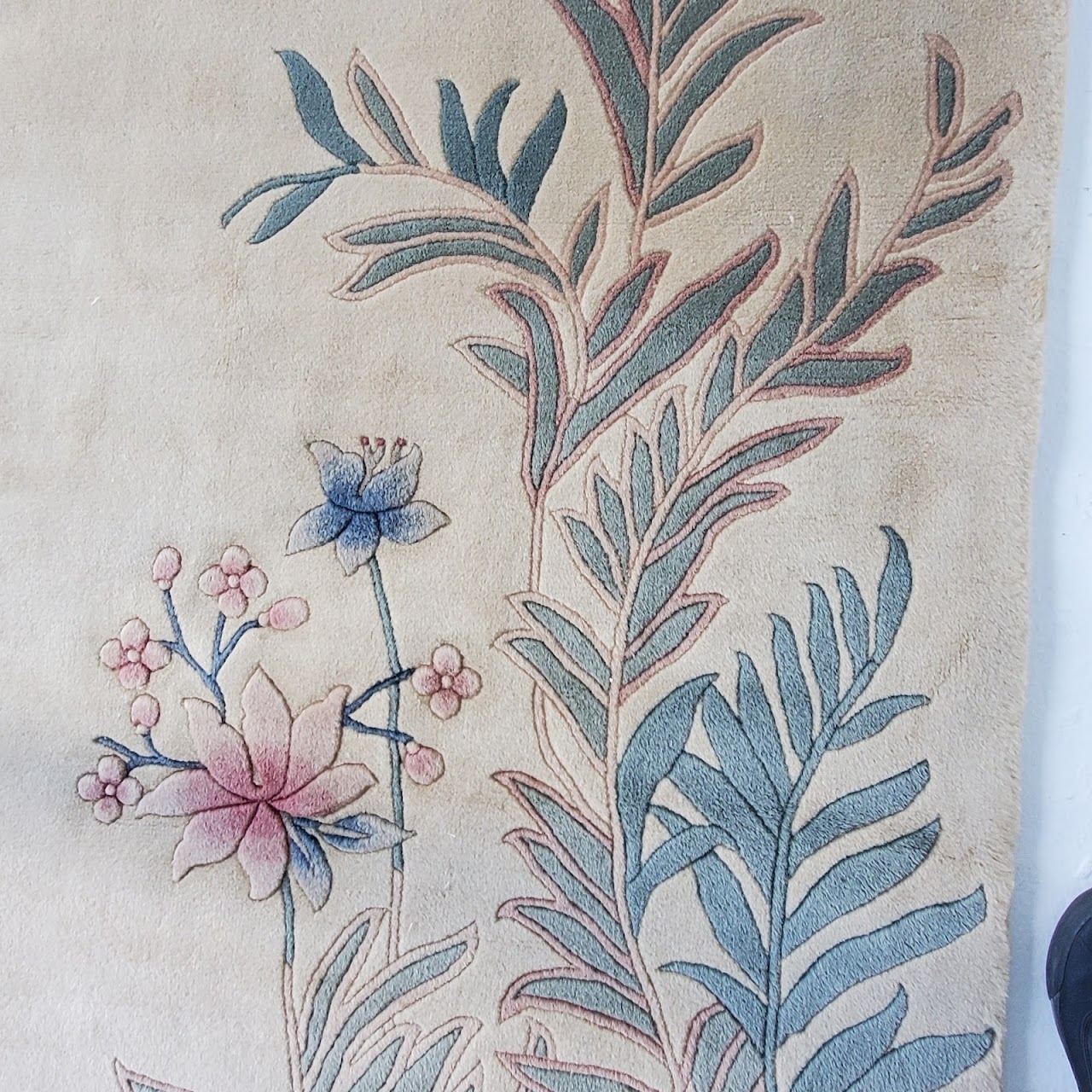 Wool Floral & Frond Area Rug