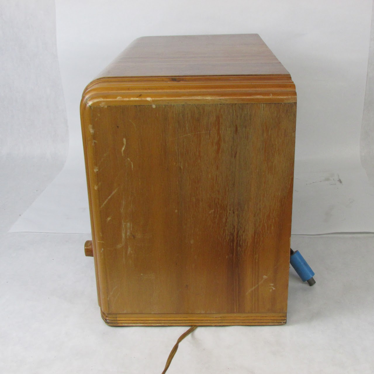 Zenith Long Distance Table Radio Model 5S119