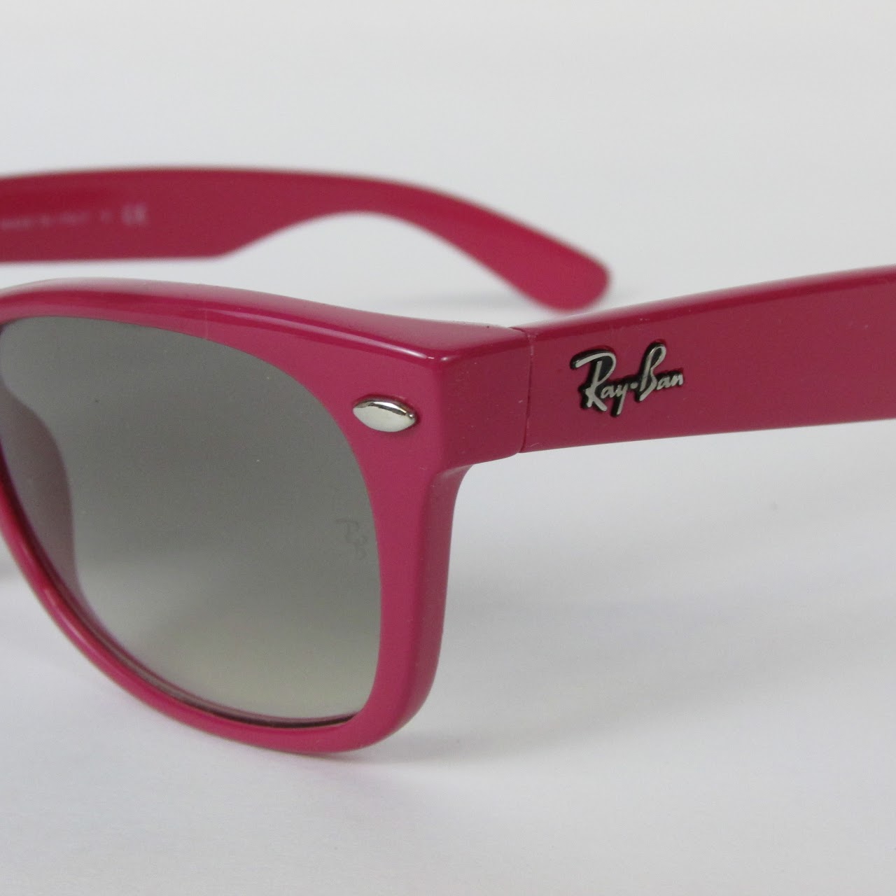 Ray-Ban New Wayfarer Sunglasses