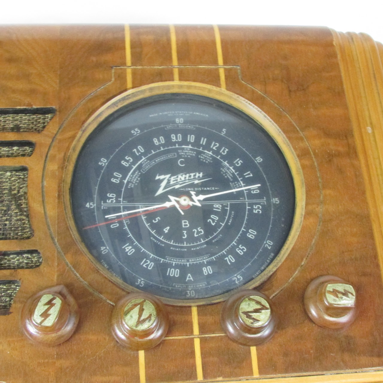 Zenith Long Distance Table Radio Model 5S119