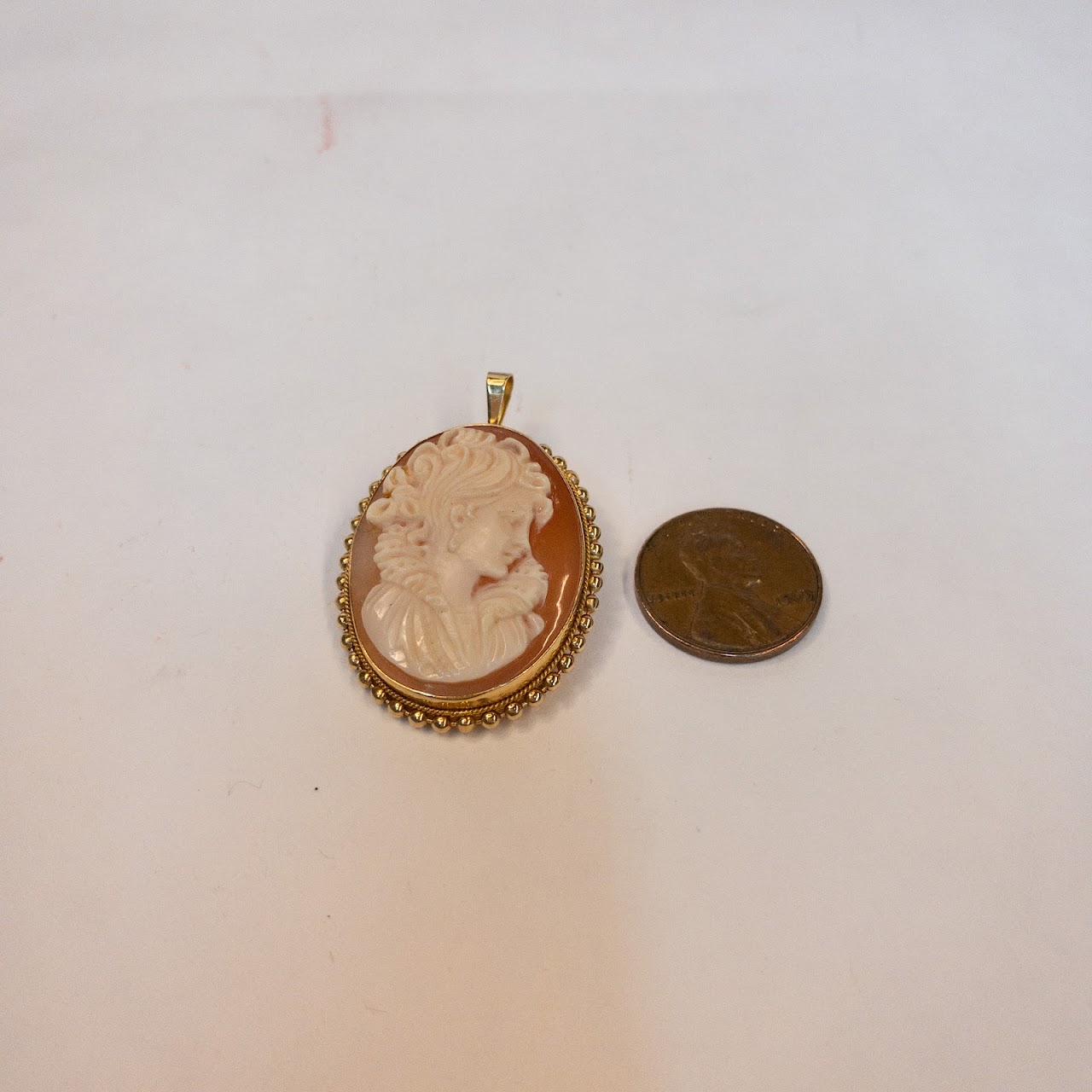 18K Gold Cameo Convertible Brooch