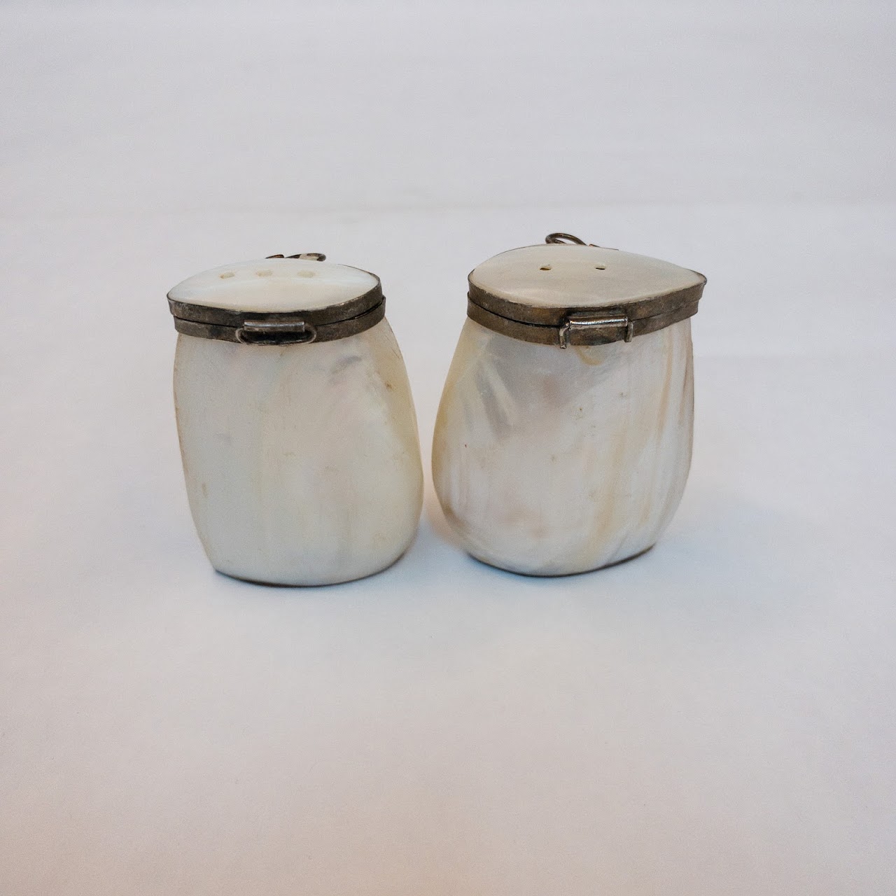 Overview of Vintage Salt And Pepper Shaker Manufacturers — Vintage Virtue