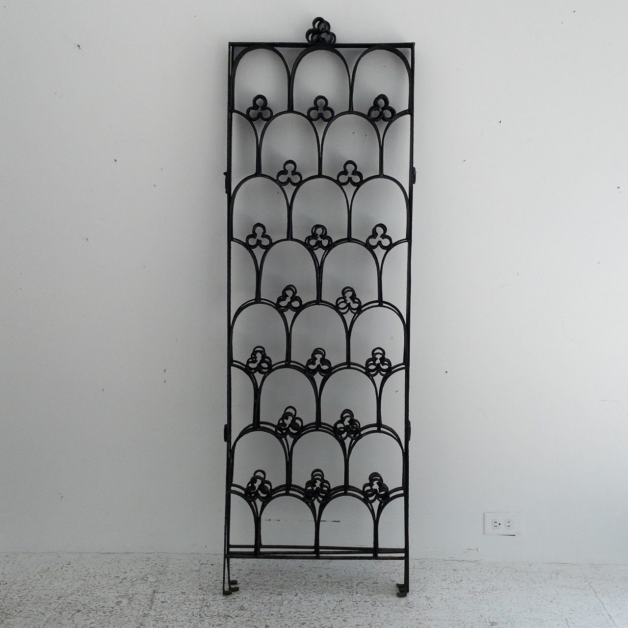 English Gothic Style Iron Three-Panel Gate