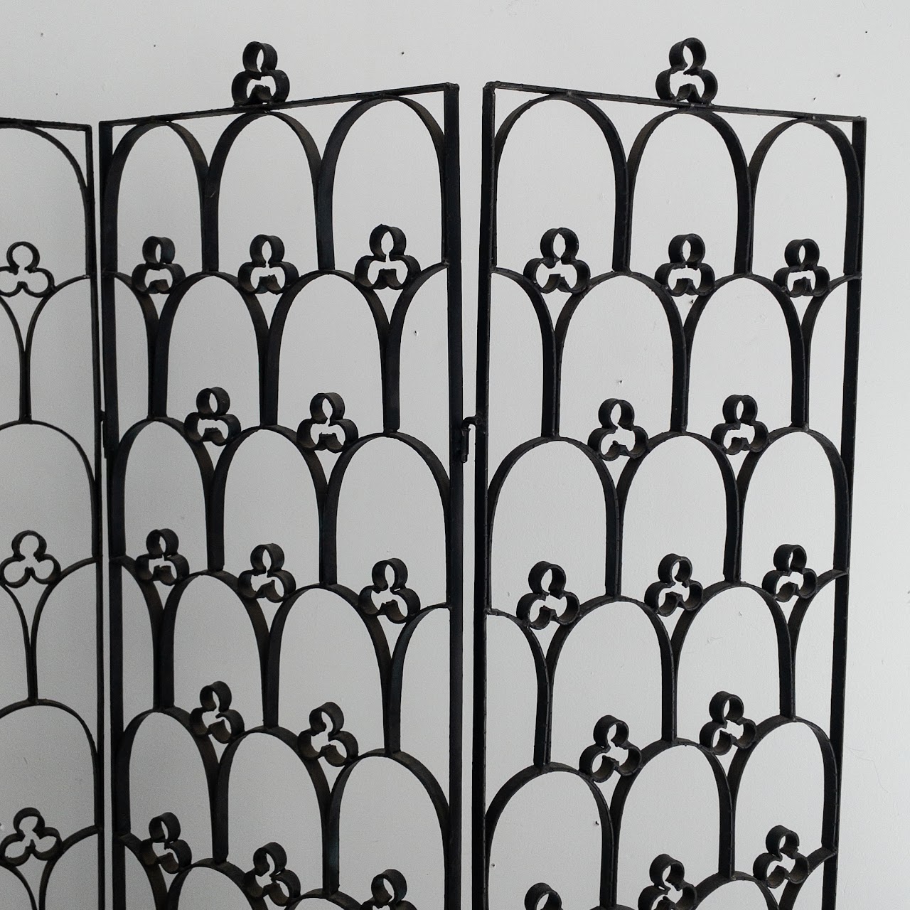 English Gothic Style Iron Three-Panel Gate