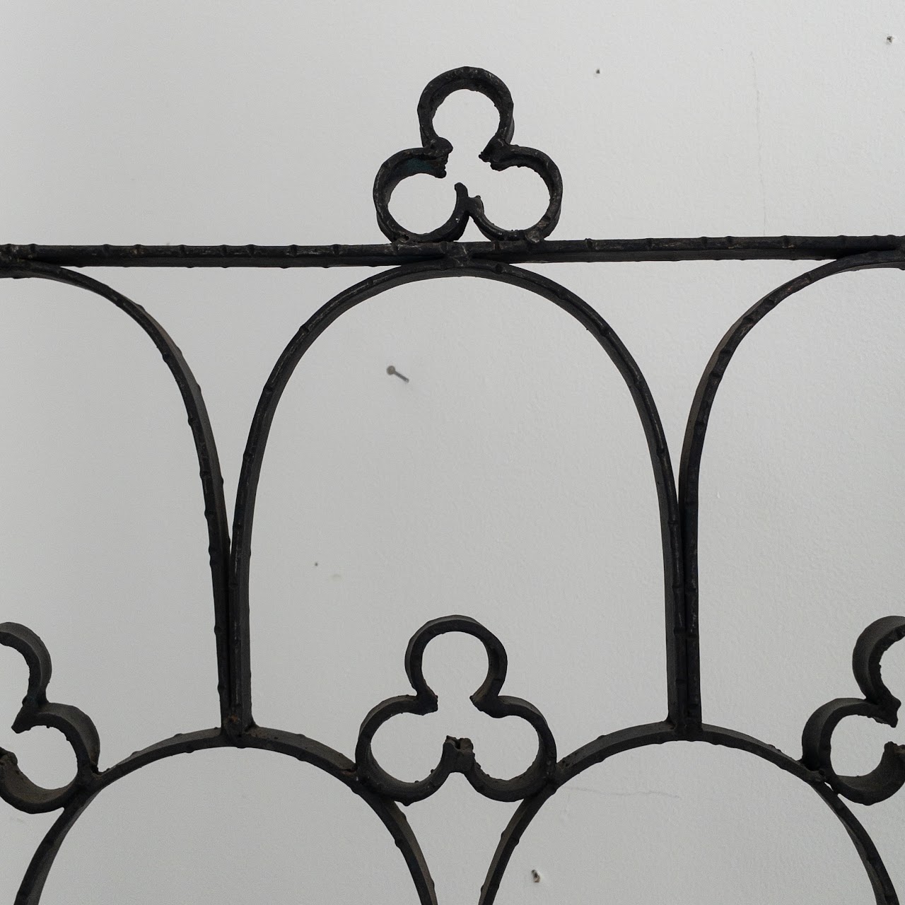 English Gothic Style Iron Three-Panel Gate