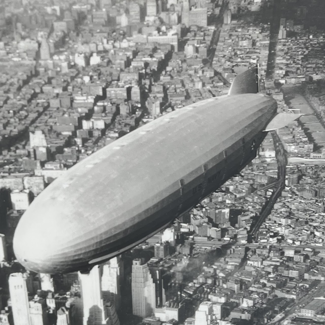 'The Akron in Flight Over NYC, 1931' Photograph