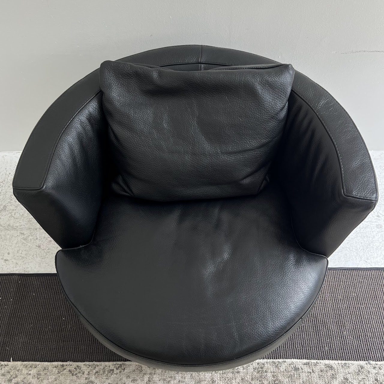 Italsofa Leather Swivel Chair