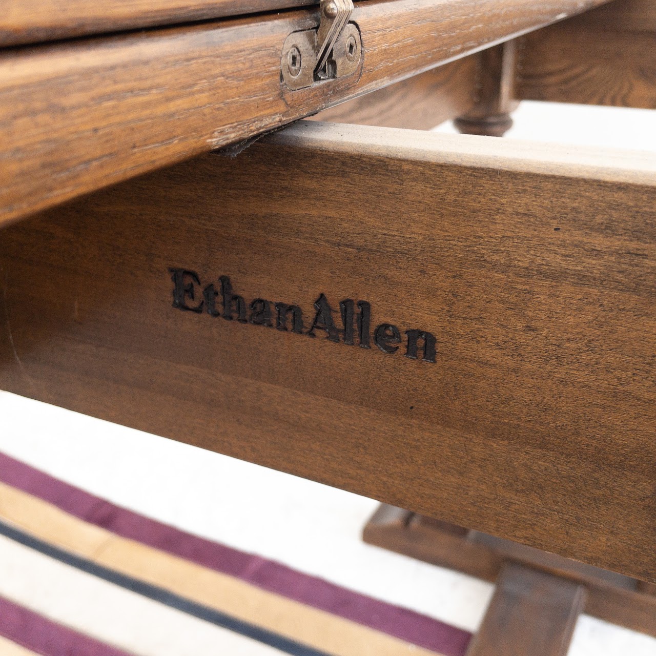 Ethan Allen Barley Twist Oak Flip Top Console/Dining Table