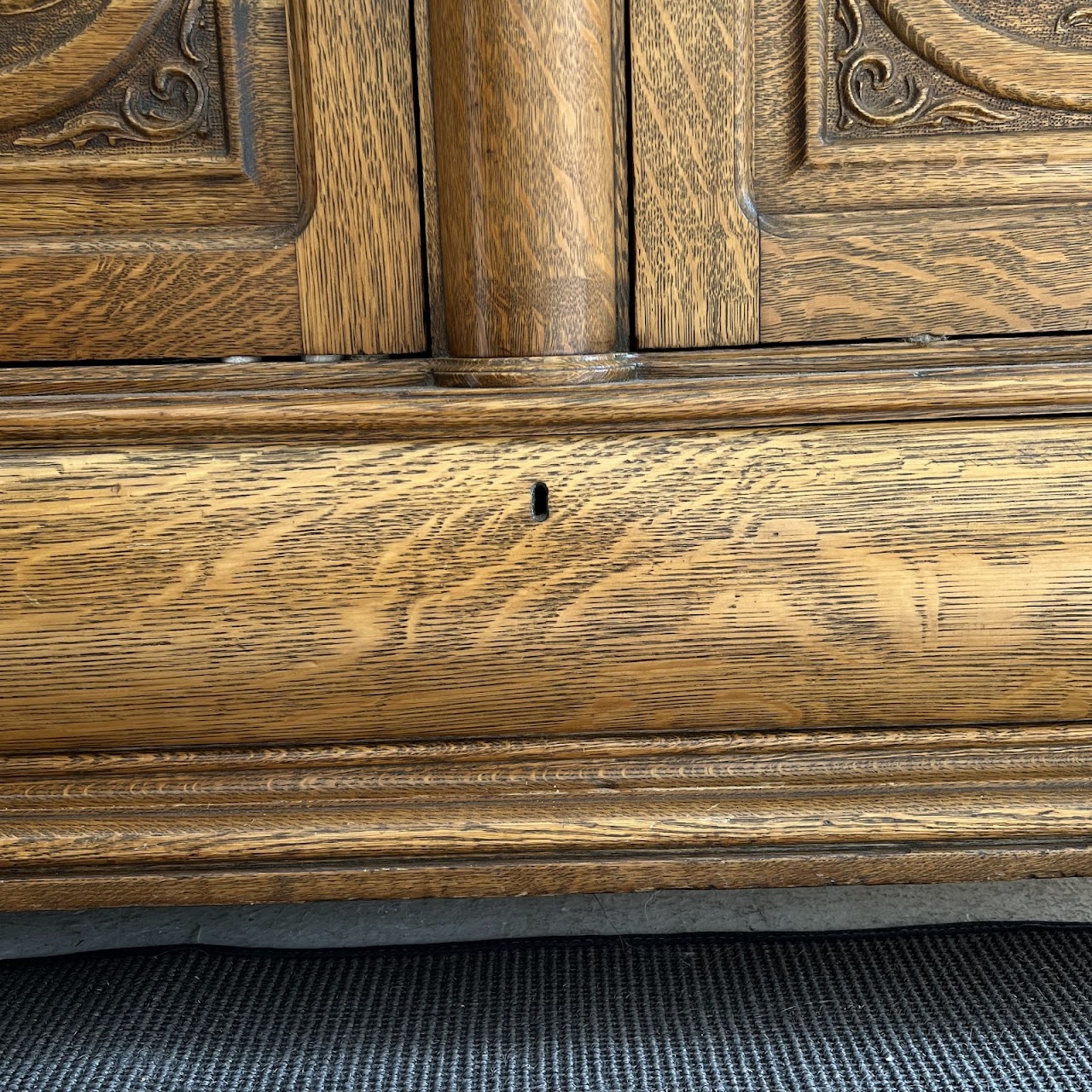 American Tiger Oak Antique Sideboard Server