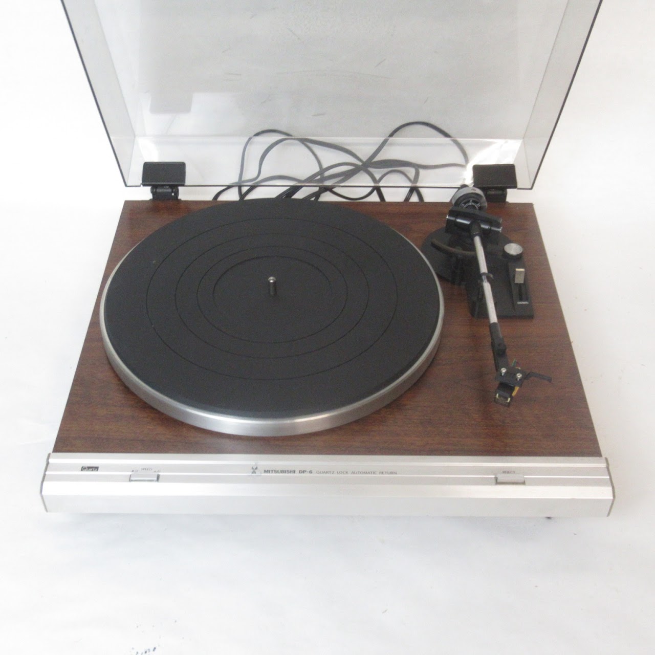 Mitsubishi DA-R15 Vintage Stereo Receiver with DP-6 Turntable