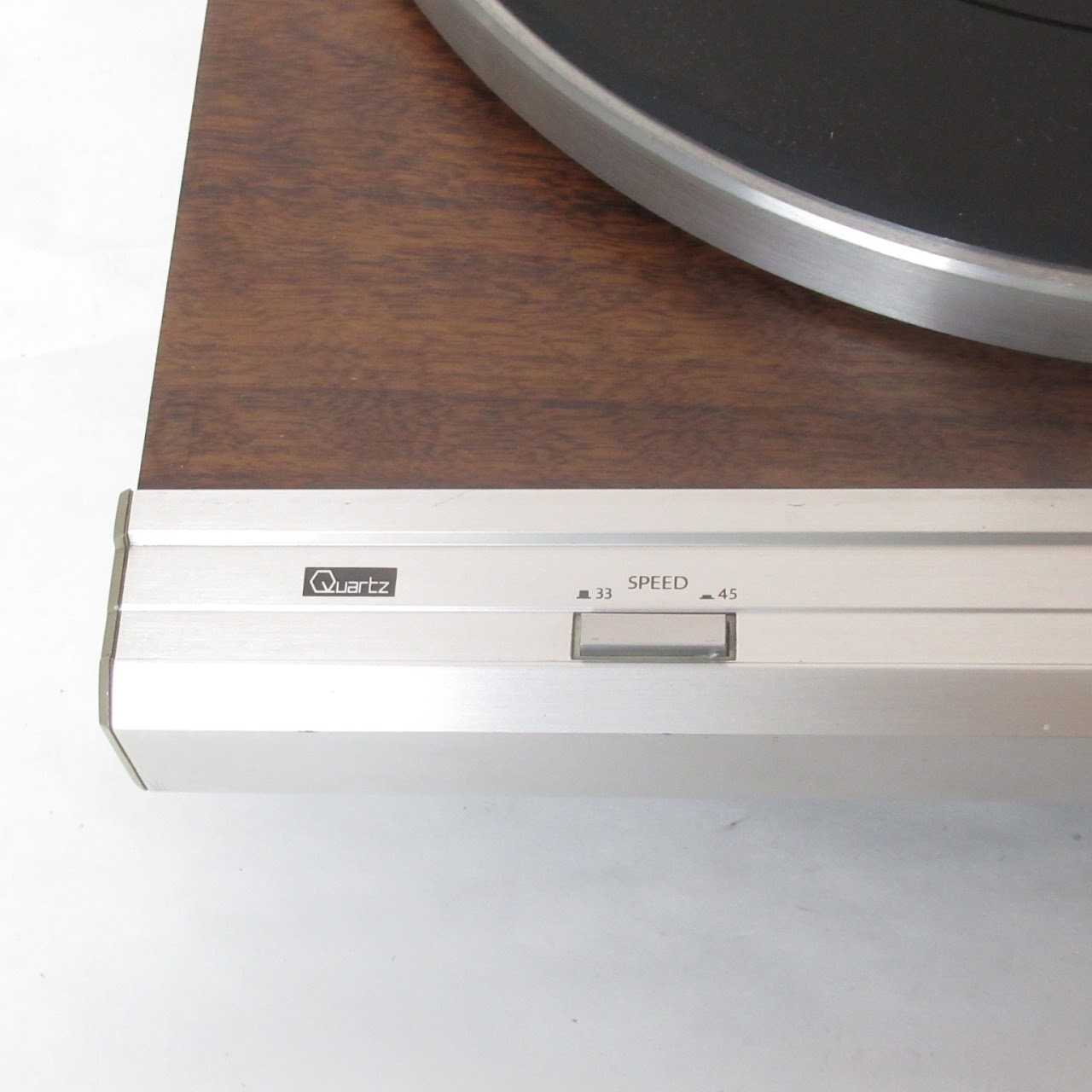 Mitsubishi DA-R15 Vintage Stereo Receiver with DP-6 Turntable