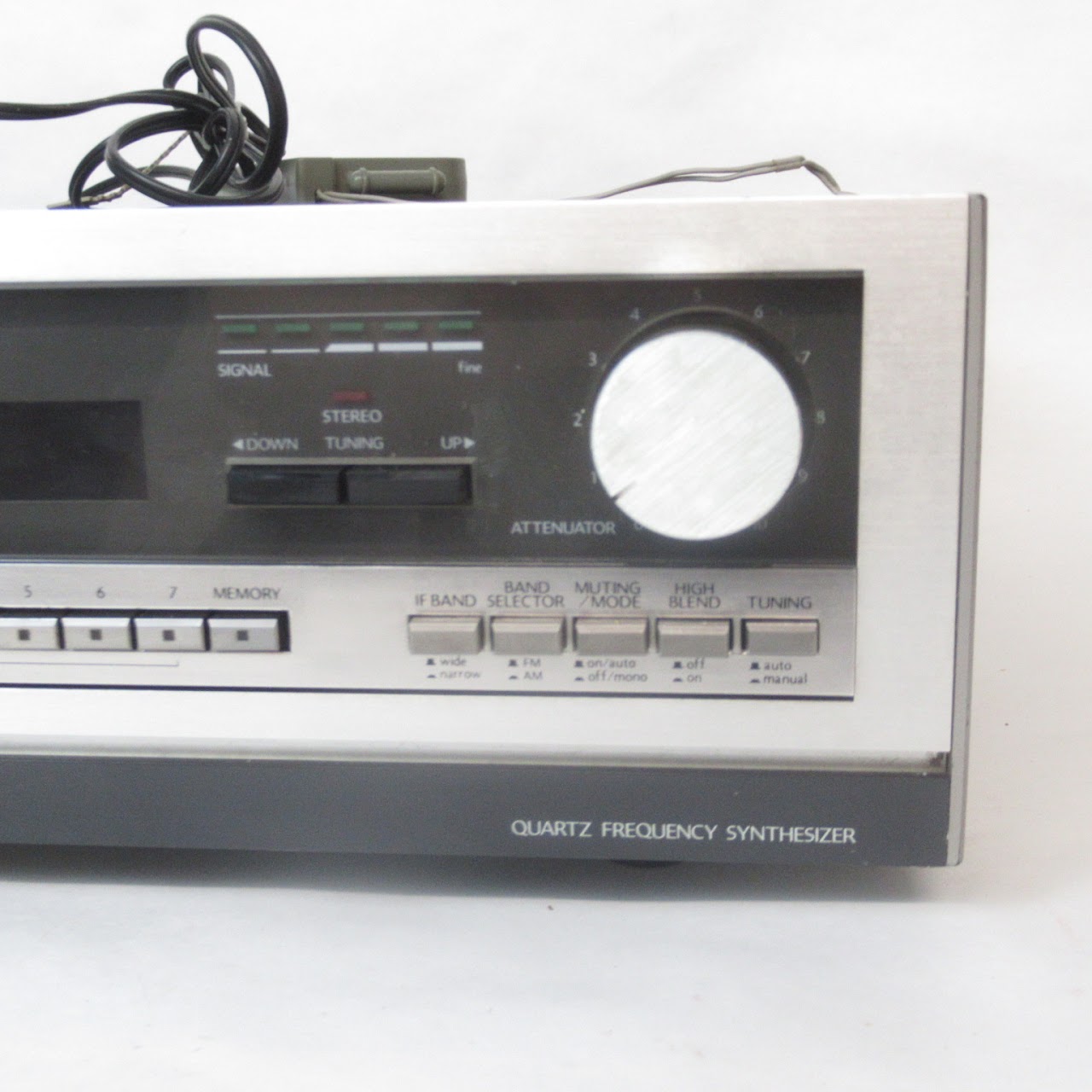 Mitsubishi DA-R15 Vintage Stereo Receiver with DP-6 Turntable