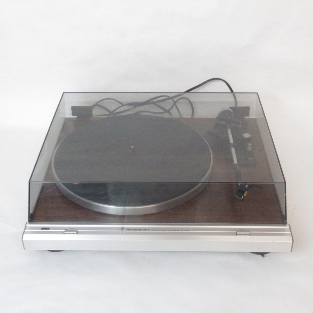 Mitsubishi DA-R15 Vintage Stereo Receiver with DP-6 Turntable