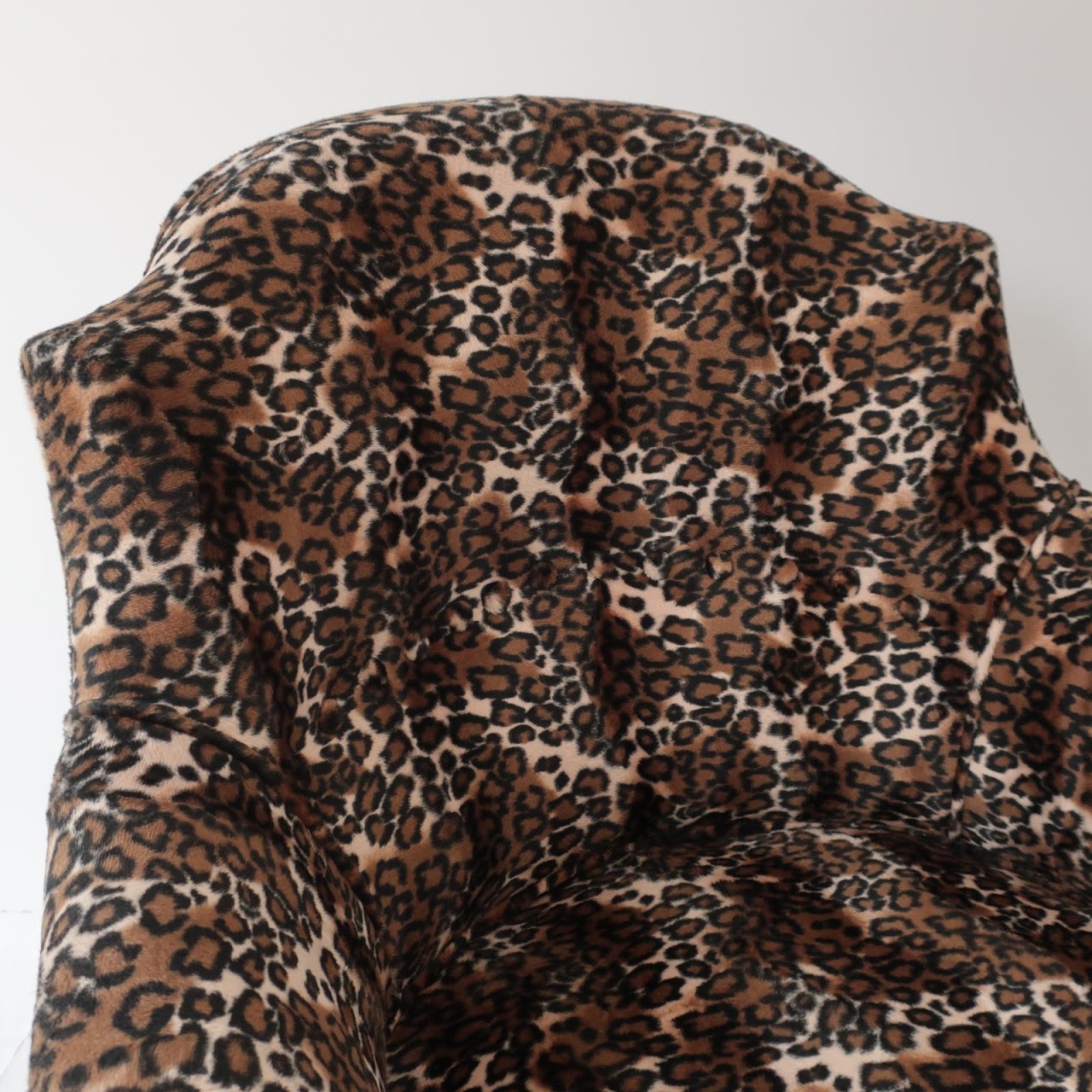 Vintage Tufted Leopard Chair